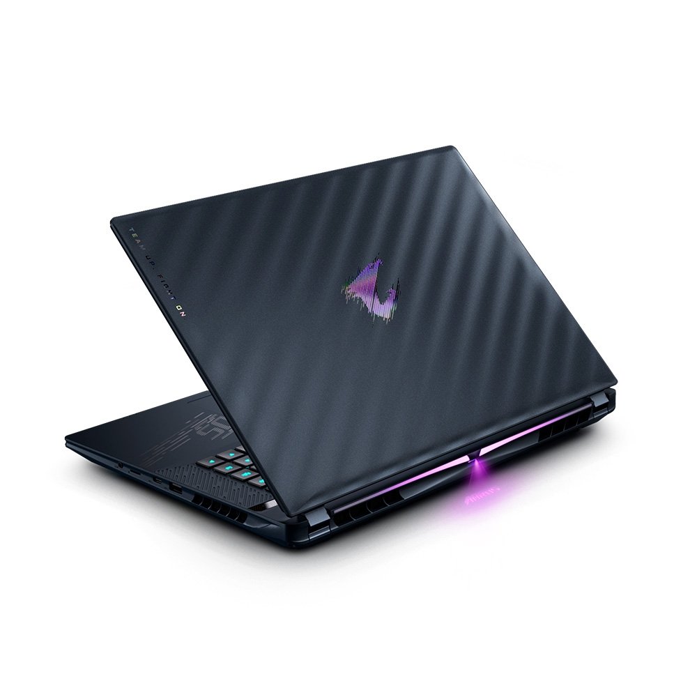 Notebook Gamer Gigabyte AORUS MASTER 16, 16"" OLED QHD 240Hz, Ultra 9 275HX, 32GB, 1TB SSD, NVIDIA RTX 5070 Ti, W11 Home - BXHC4USE64SH - view 9