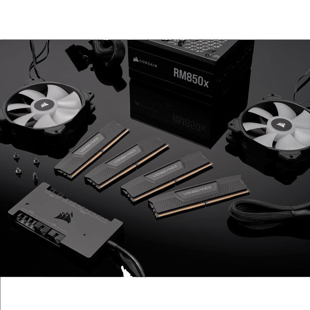 Memória RAM Corsair Vengeance, 64GB (2x32GB), 5200MHz, DDR5, CL40, Preto - CMK64GX5M2B5200C40