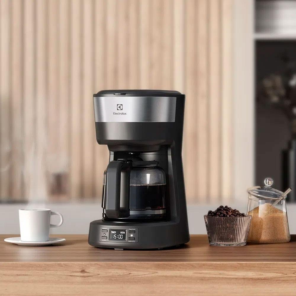Cafeteira Elétrica Electrolux Programável com Timer Experience (ECM25) 220V - ECM25