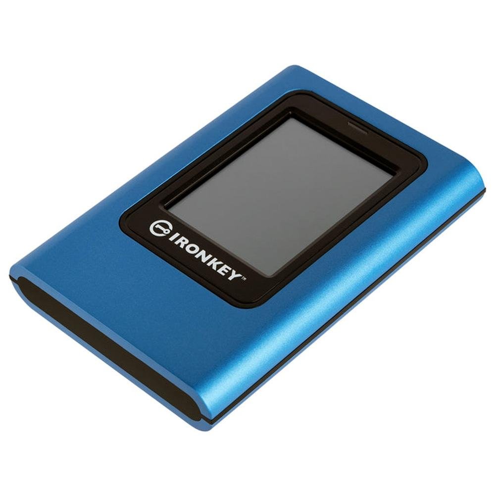 SSD Externo Kingston IronKey Vault Privacy 80, 960 GB, USB 3.2 Gen 1, Leitura: 250 MB/s, Gravação: 250 MB/s, Azul - IKVP80ES/960G SSD Externo Kingston IronKey Vault Privacy 80, 960 GB, USB 3.2 Gen 1, Leitura: 250 MB/s, Gravação: 250 MB/s, Azul - IKVP80ES/960G