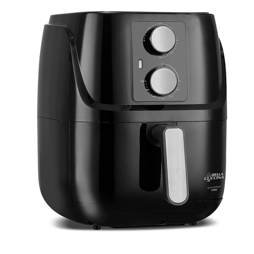 Fritadeira Air Fryer Sem Óleo Britânia, Bella Cuccina BCFR02P 3L, 1300W, 127V, Antiaderente, Preto - 63801082 Fritadeira Air Fryer Sem Óleo Britânia, Bella Cuccina BCFR02P 3L, 1300W, 127V, Antiaderente, Preto - 63801082