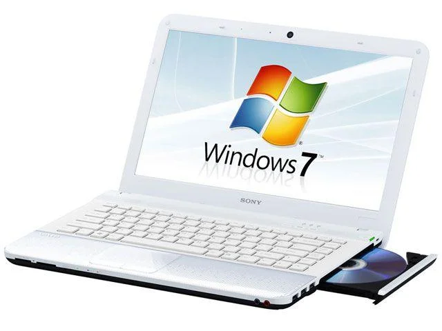Notebook Sony VAIO VPC-EA33FB Intel Core i3