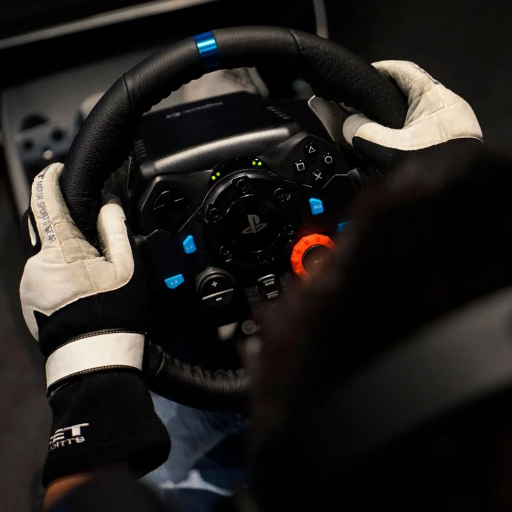 Logitech - Volante E Pedais De Corrida Driving Force G29 Para Ps5, Ps4, PC, Mac - Preto-941-000110 Logitech - Volante E Pedais De Corrida Driving Force G29 Para Ps5, Ps4, PC, Mac - Preto-941-000110